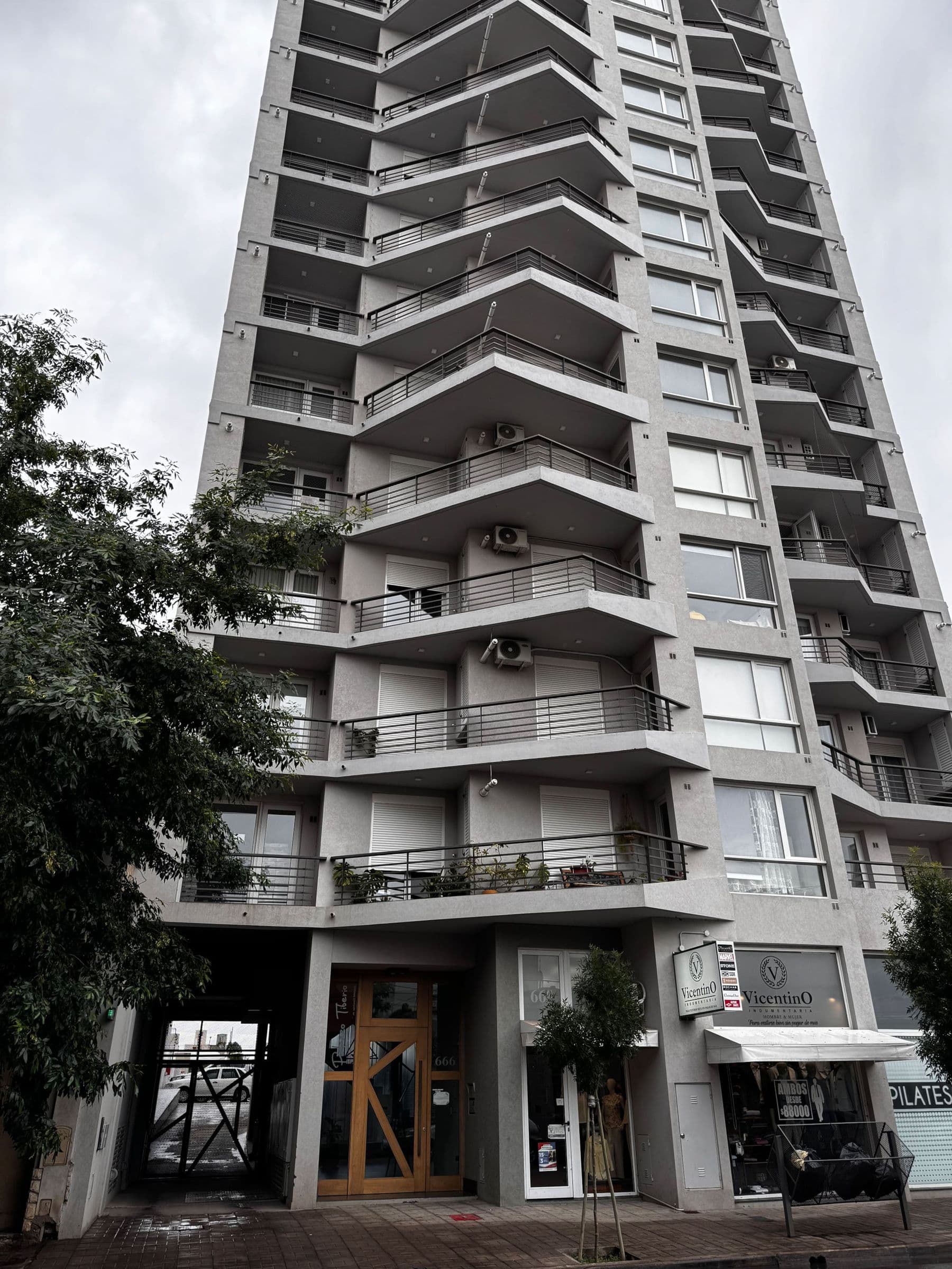 Fachada del edificio de Estomba 660, Bahía Blanca